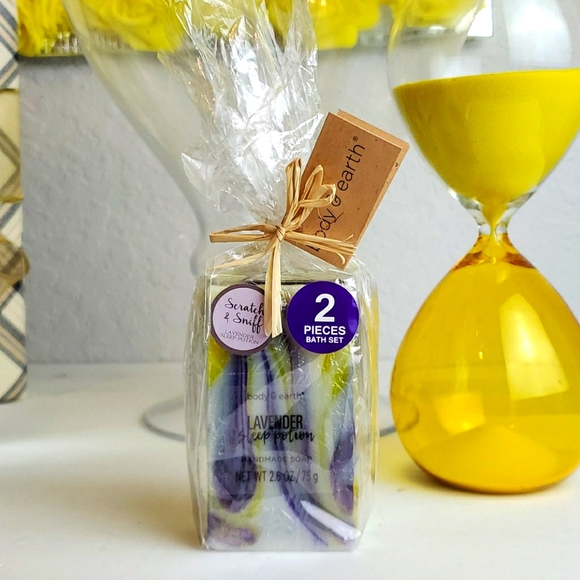 Body & Earth Handmade Soap 4 Count - Picture 5 of 8